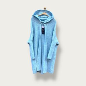 Sweter błękitny z kapturem