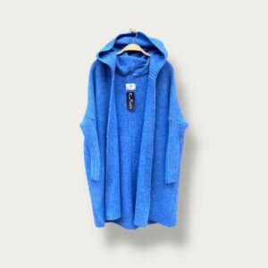 Sweter niebieski z kapturem
