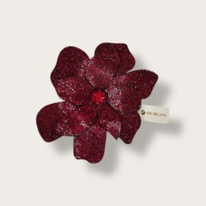 Broszka "Kryształowa gardenia" czerwona