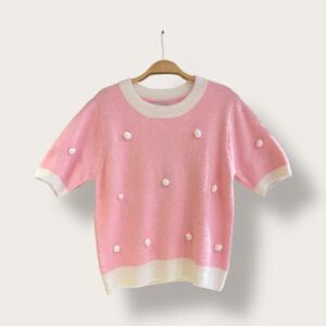 Sweter różowy z białymi kropeczkami